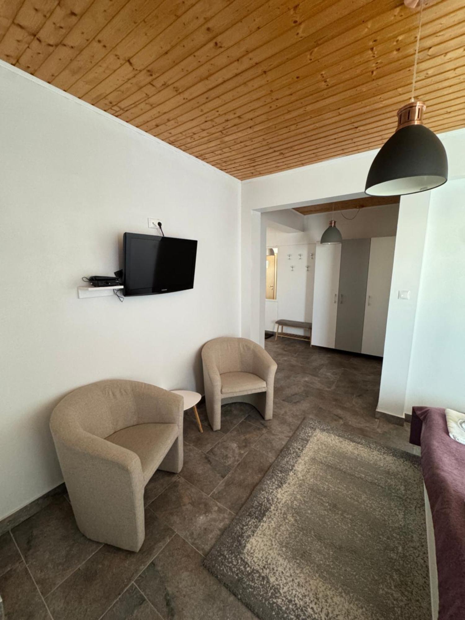 Red Family Apartments Păltiniş Chambre photo